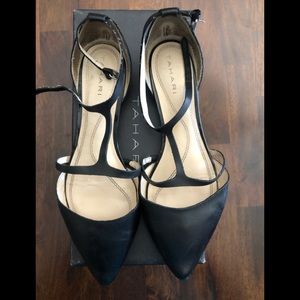 Tahari Black Flats